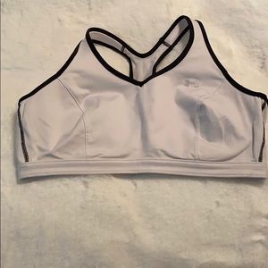 🚴‍♂️Under Armour XL Sports Bra 🚴🏾